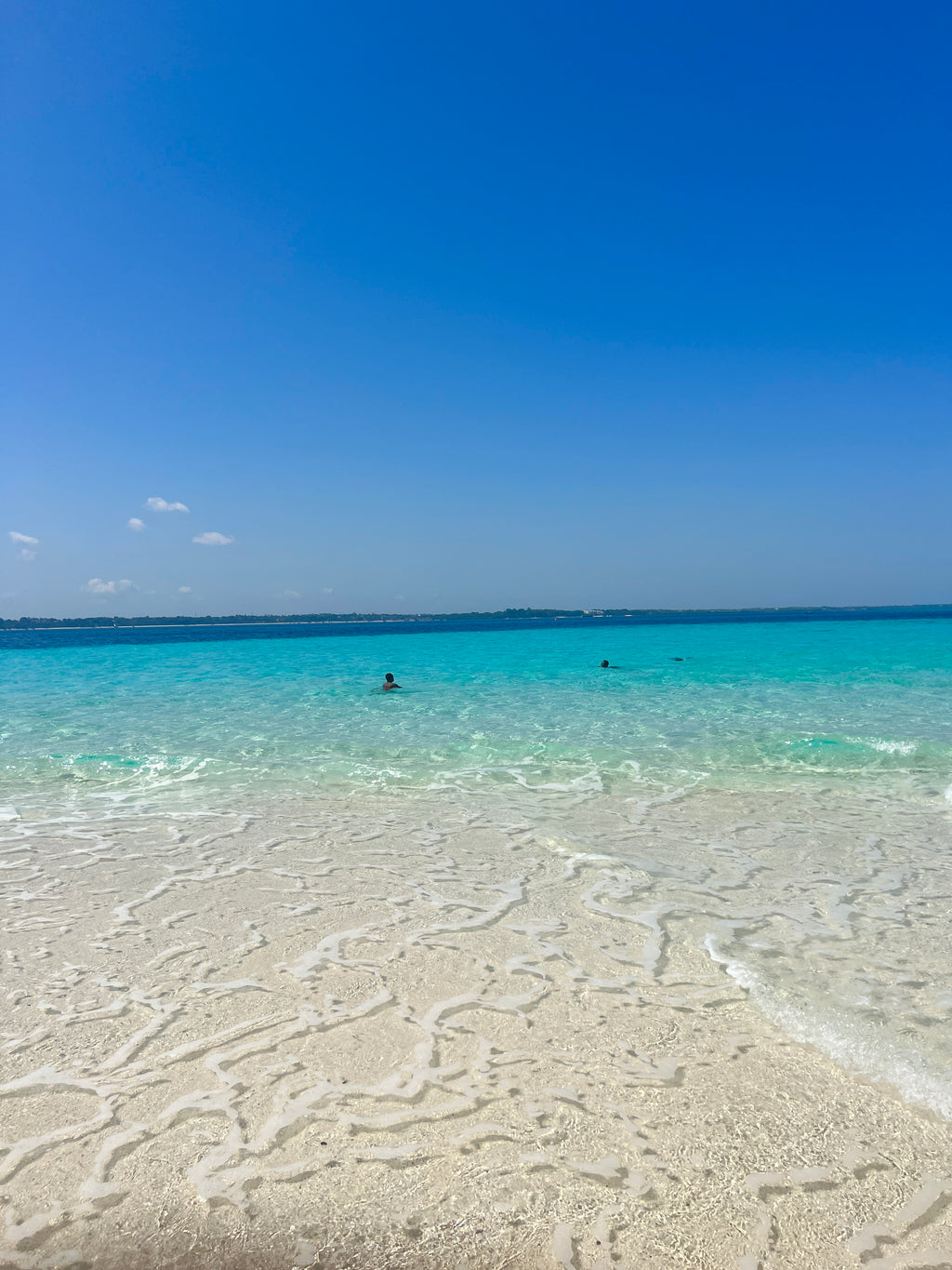Nakupenda Island (Love Island)