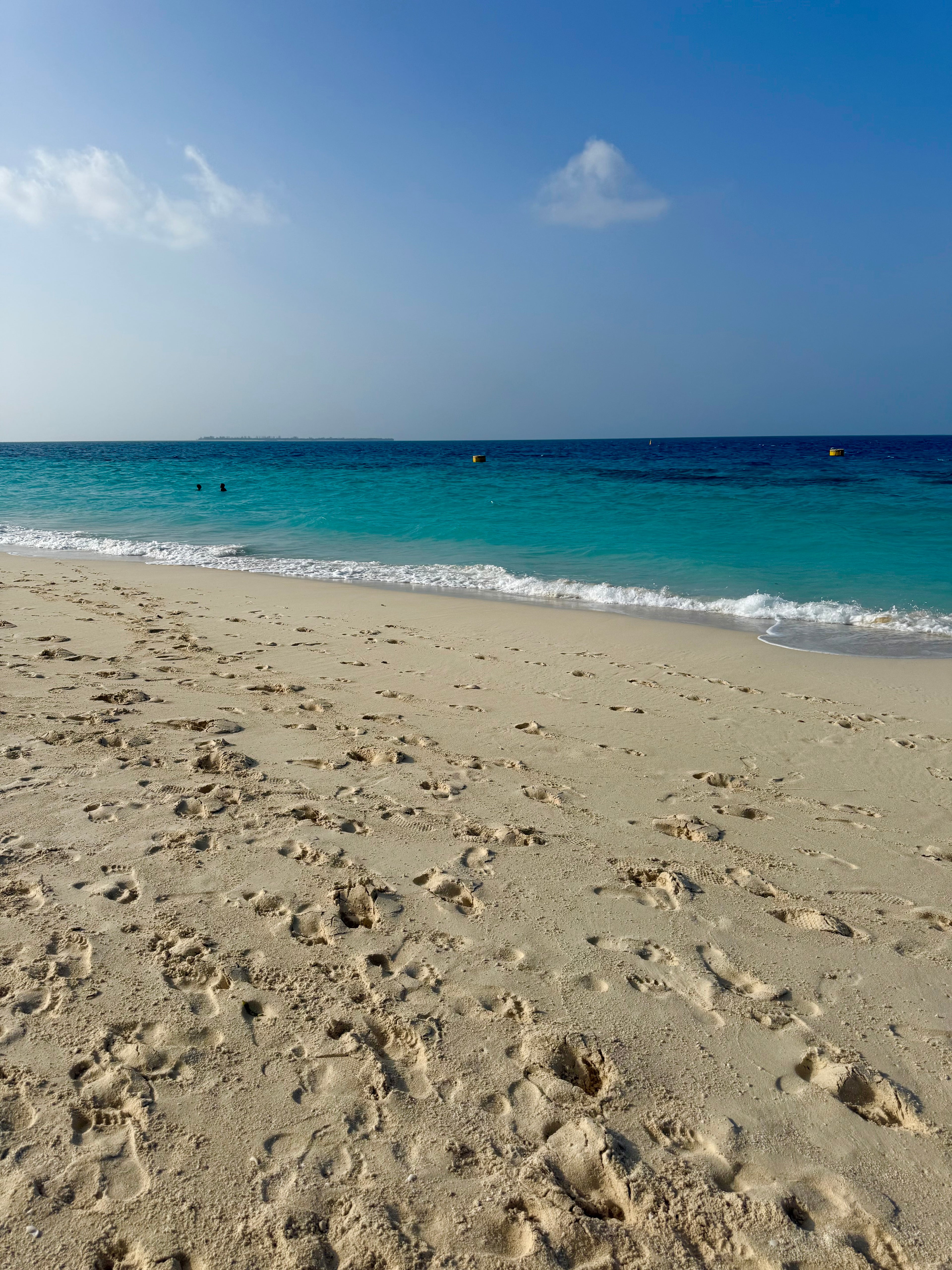 Nakupenda Island (Love Island)