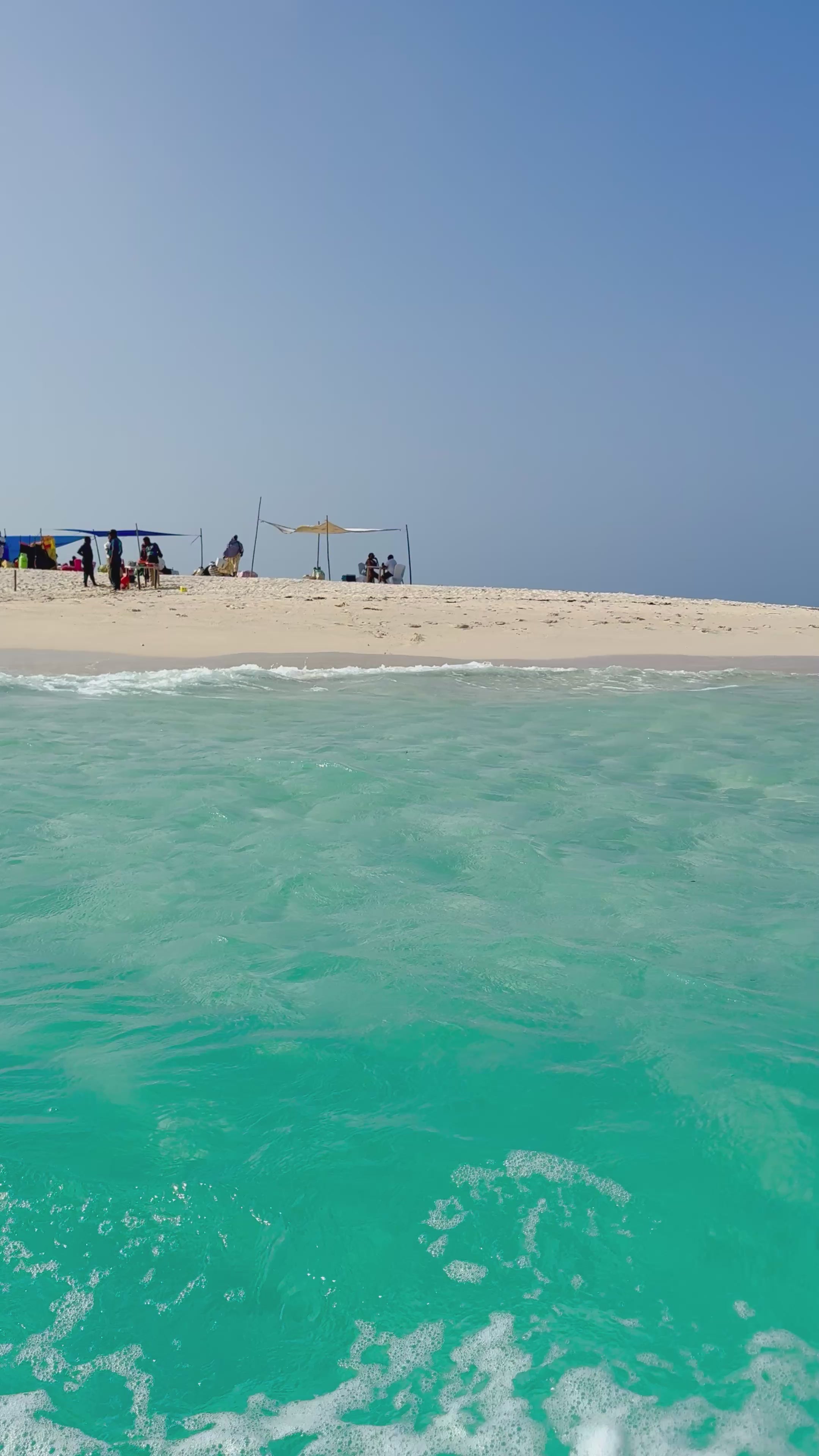 Nakupenda Island (Love Island)